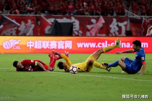米兰斥5千万签莫雷拉：雄心之举还是隐忧？